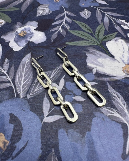 Chain Drop Earrings - Two Colors